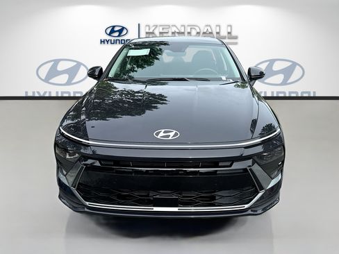 New 2026 Hyundai Sonata SE FWD image 2