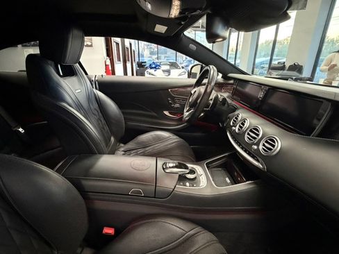 Used 2017 Mercedes-Benz S 63 AMG 4MATIC Coupe image 39