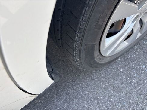 Used 2022 Kia Soul LX image 10