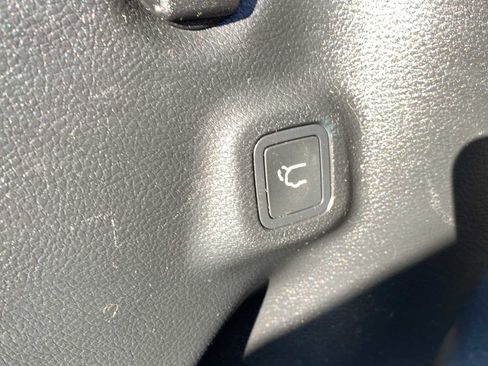 Used 2021 Jeep Compass Latitude image 36