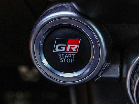 Used 2023 Toyota GR86 Premium RWD image 28