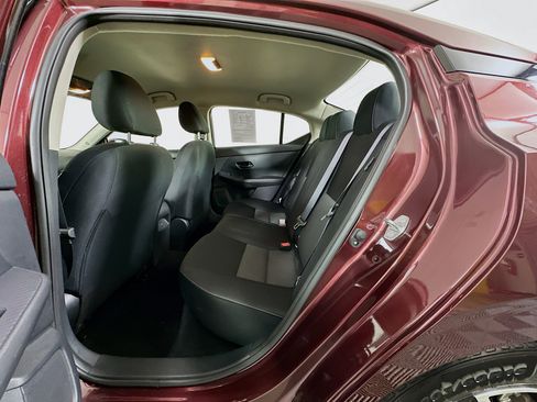 Used 2025 Nissan Sentra SV image 26