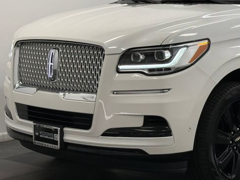 Certified 2023 Lincoln Navigator L Reserve AWD/4WD image 2