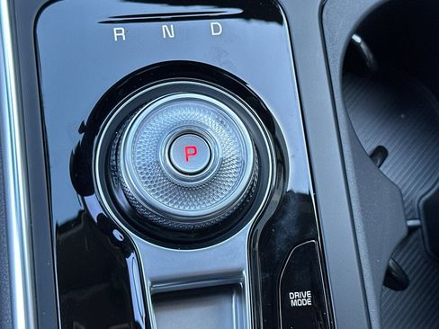 New 2026 Kia Carnival SX image 23