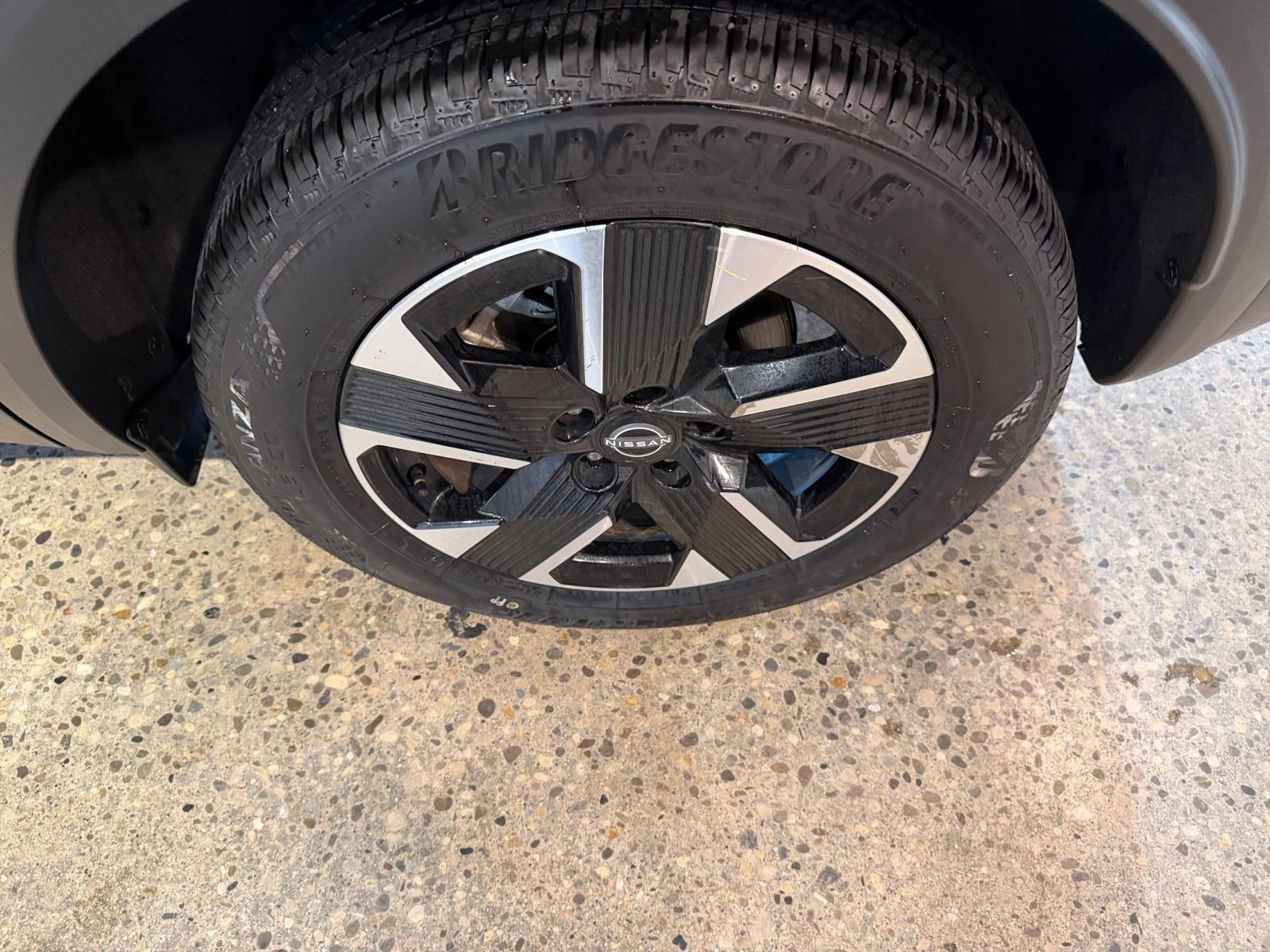 Used 2026 Nissan Kicks SV w/ Cold Weather Package AWD/4WD image 28
