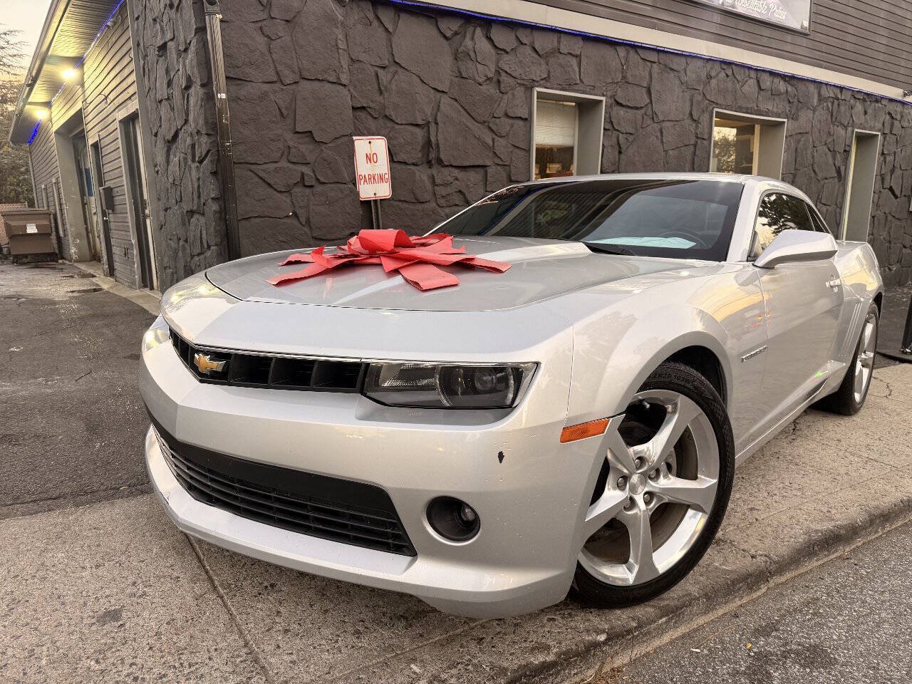 Used 2015 Chevrolet Camaro LT w/ RS Package RWD image 2