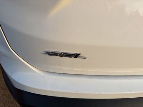 Used 2022 Ford Edge SEL w/ Convenience Package image 7