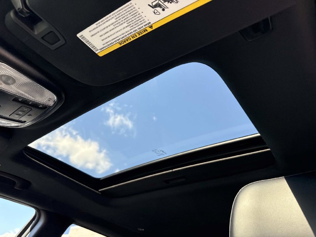 Used 2019 Jeep Grand Cherokee Altitude AWD/4WD image 19