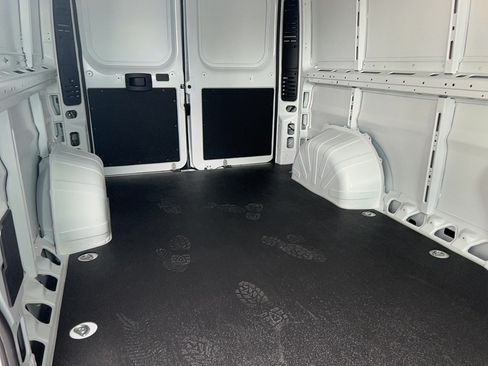 New 2026 RAM ProMaster 2500 w/ Upfitter's Prep Package FWD image 20