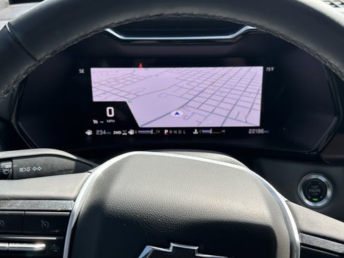 Used 2025 Chevrolet Colorado ZR2 w/ Technology Package image 29