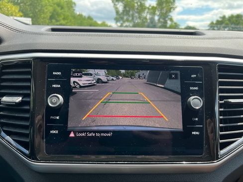 Certified 2023 Volkswagen Atlas SE w/ Black Wheel Package AWD/4WD image 19