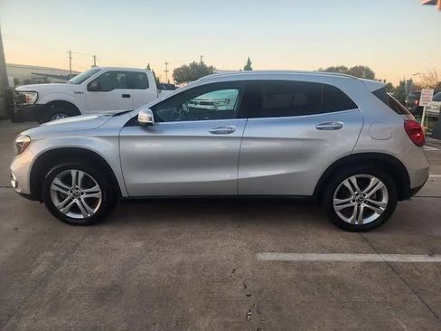 Used 2019 Mercedes-Benz GLA 250 4MATIC image 7