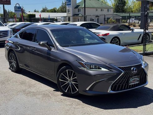 Used 2022 Lexus ES 300h w/ Premium Package FWD image 26