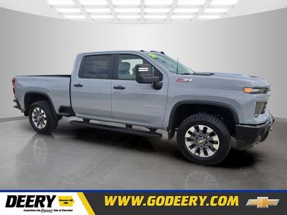 Used 2024 Chevrolet Silverado 2500 Custom w/ Custom Value Package