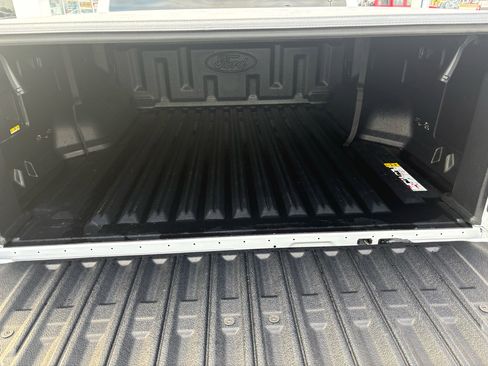 Used 2025 Ford Ranger Raptor image 9