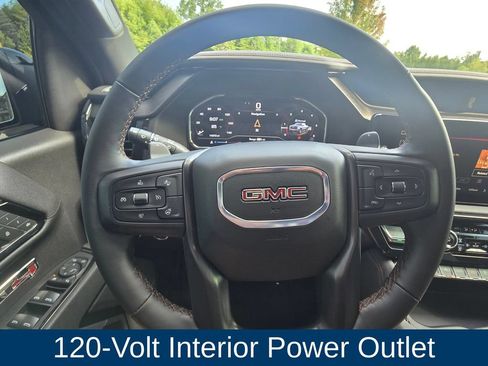 Used 2025 GMC Sierra 1500 AT4 w/ AT4 Premium Package AWD/4WD image 23