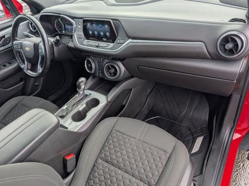 Used 2019 Chevrolet Blazer LT image 44