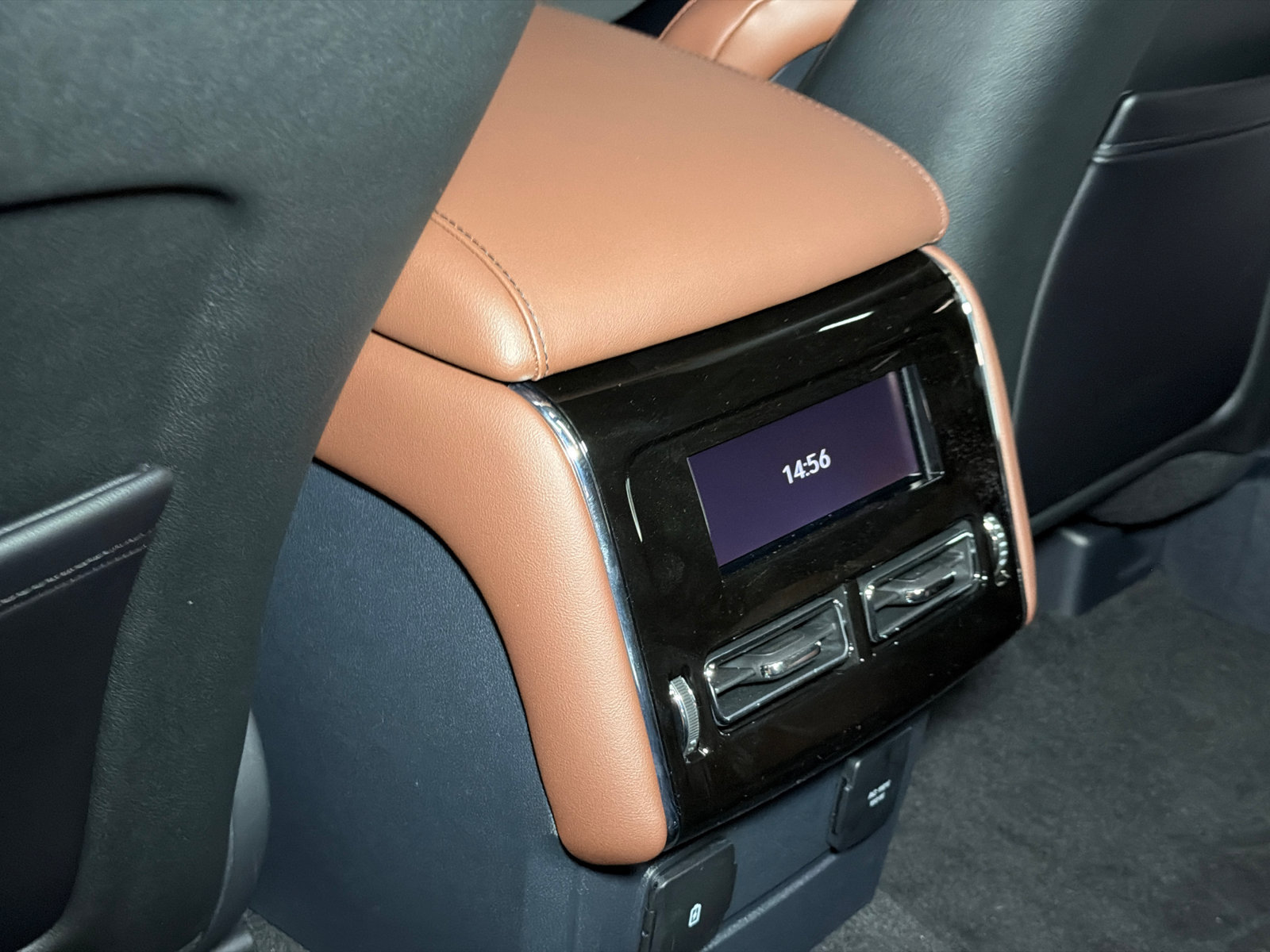New 2027 Lincoln Aviator Reserve AWD/4WD image 22