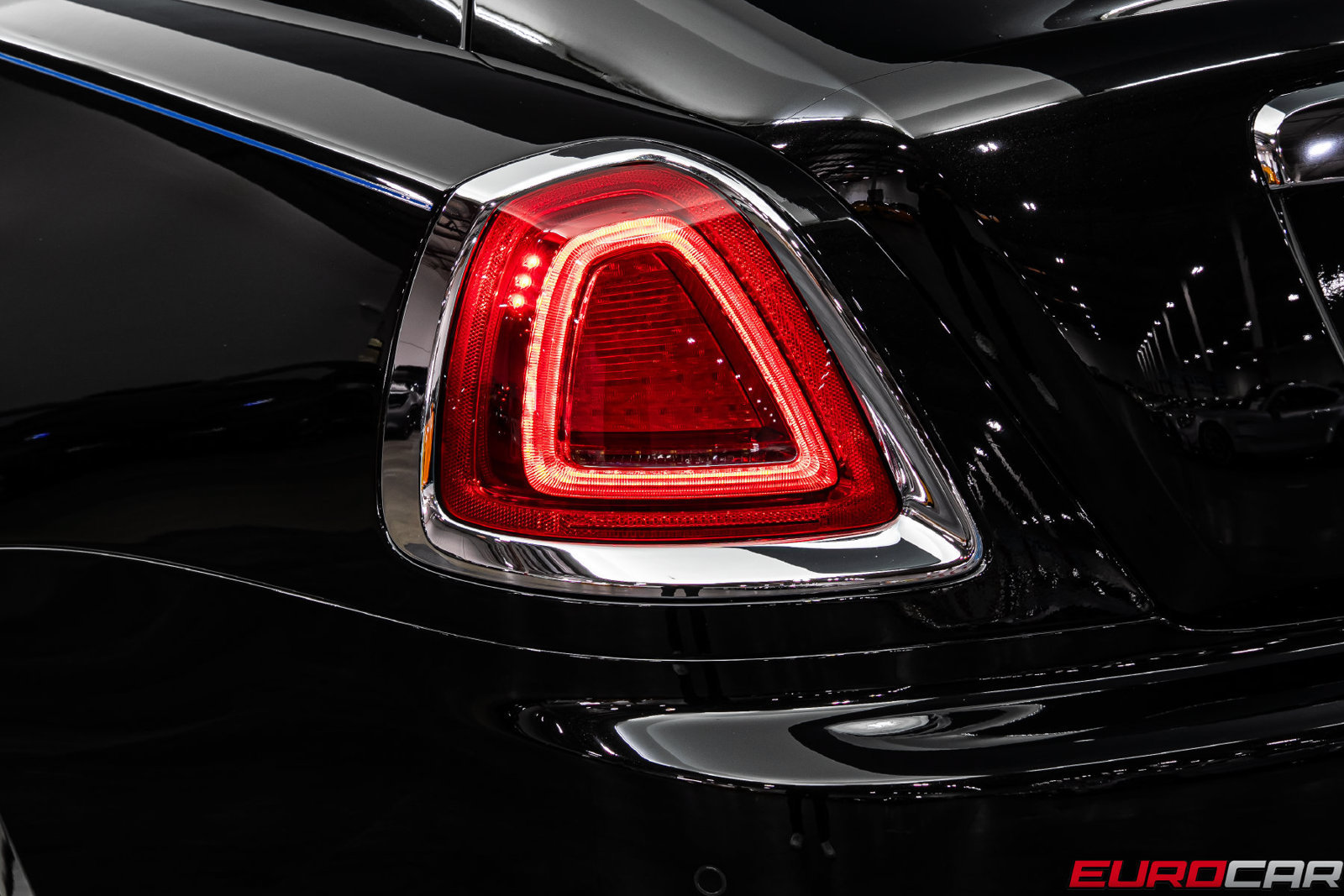 Used 2020 Rolls-Royce Wraith RWD image 19