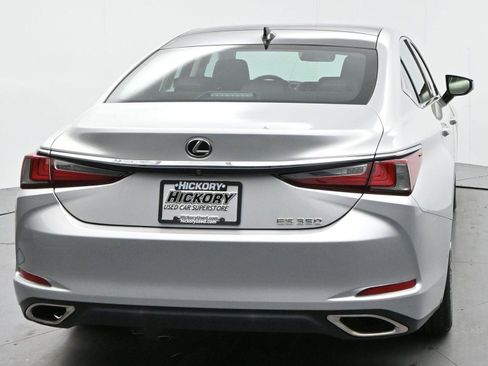 Used 2019 Lexus ES 350 Ultra Luxury w/ Accessory Package image 6