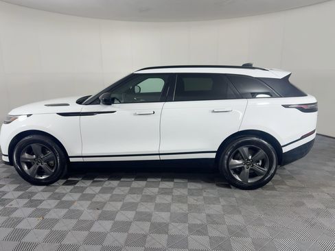 Used 2025 Land Rover Range Rover Velar Dynamic SE image 2