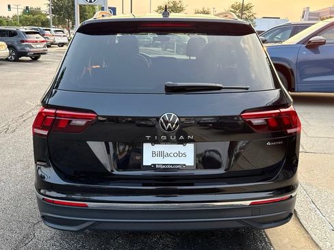Used 2024 Volkswagen Tiguan S AWD/4WD image 5