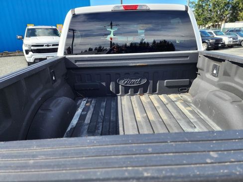 Used 2017 Ford F150 XLT w/ Trailer Tow Package image 40