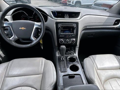 Used 2017 Chevrolet Traverse Premier AWD/4WD image 14