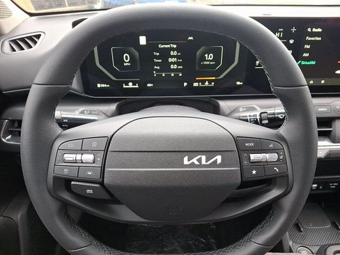 New 2025 Kia K4 EX FWD image 13