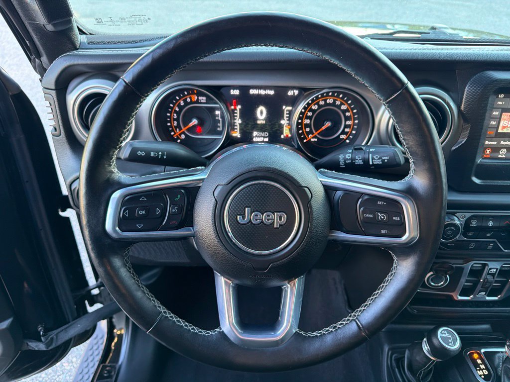 Used 2021 Jeep Wrangler Unlimited Sahara w/ Cold Weather Group AWD/4WD image 15