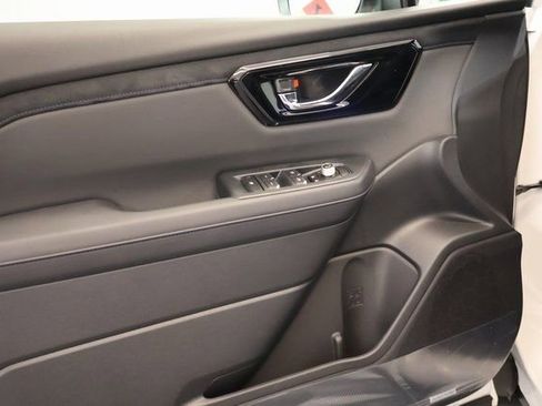 New 2025 Subaru Forester Limited image 10