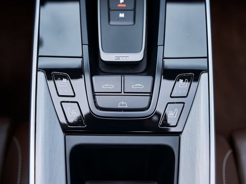 Used 2021 Porsche 911 Turbo S image 52