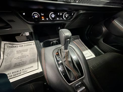 Used 2025 Honda HR-V Sport image 15