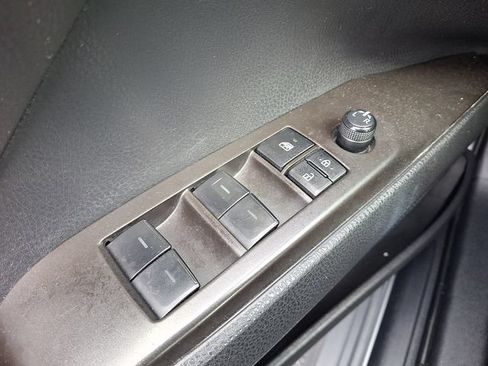 Used 2023 Toyota Camry SE FWD image 25
