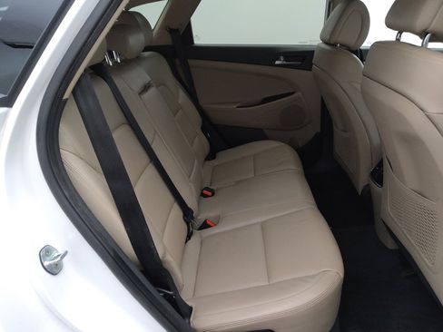 Used 2016 Hyundai Tucson Limited FWD image 19