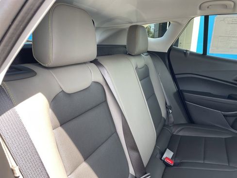 New 2026 Chevrolet Trax ACTIV w/ Driver Confidence Package FWD image 32