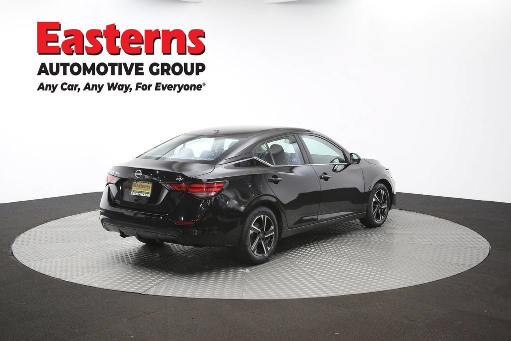 Used 2024 Nissan Sentra SV FWD image 40