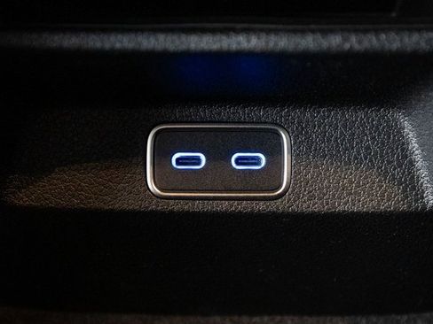 New 2026 Mercedes-Benz GLE 450 4MATIC image 32