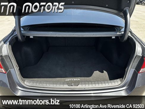 Used 2017 Kia Optima SX FWD image 22