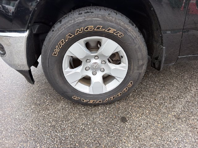 Used 2023 RAM 1500 Big Horn AWD/4WD image 30