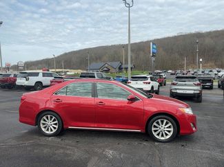 Used 2012 Toyota Camry XLE w/ Leather Pkg video 3