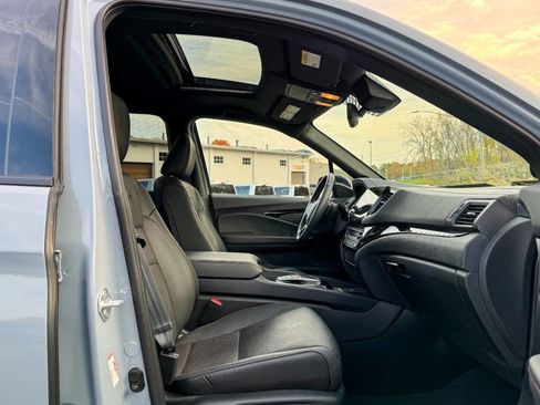 Used 2024 Honda Passport Black Edition image 10