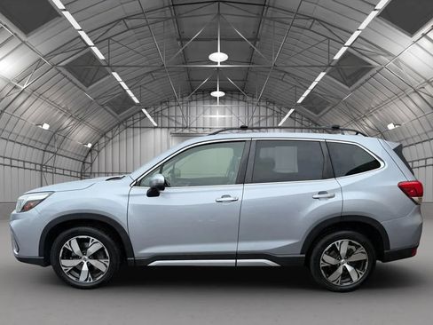 Used 2021 Subaru Forester Touring w/ Popular Package #2 image 11