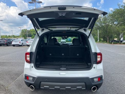 Used 2023 Honda Passport TrailSport image 19