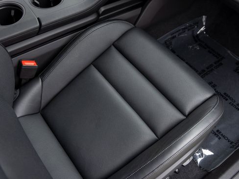 Certified 2023 Porsche Taycan 4 Cross Turismo image 45