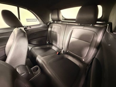 Used 2018 Volkswagen Beetle 2.0T S FWD image 48