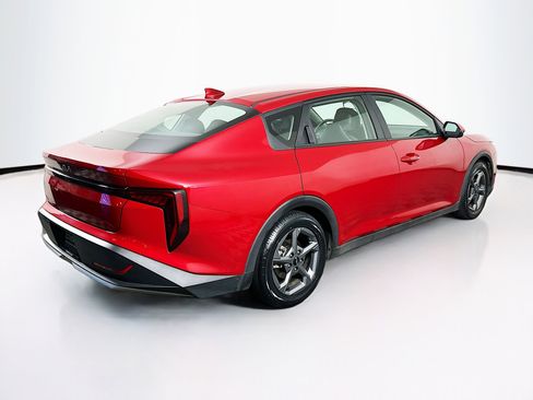 Used 2025 Kia K4 LXS FWD image 9