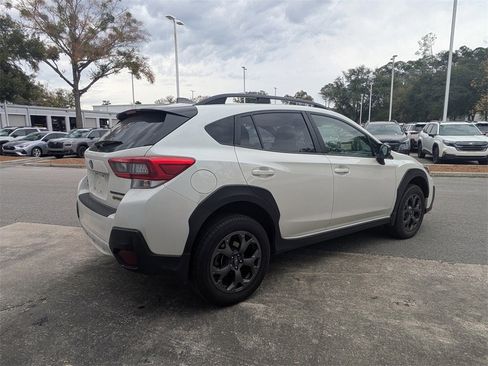 Used 2022 Subaru Crosstrek 2.5i Sport w/ Moonroof Package image 4