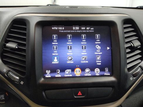 Used 2015 Jeep Cherokee Limited AWD/4WD image 25