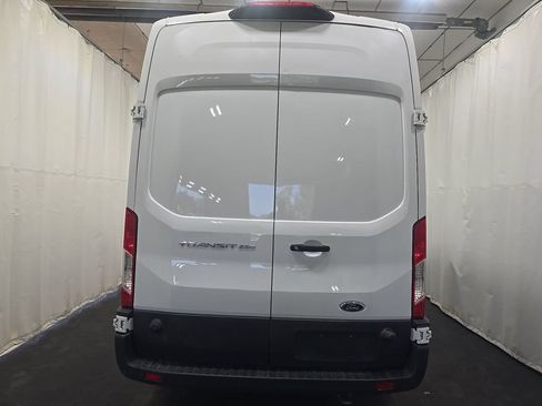 Used 2024 Ford Transit 250 148 High Roof RWD image 5